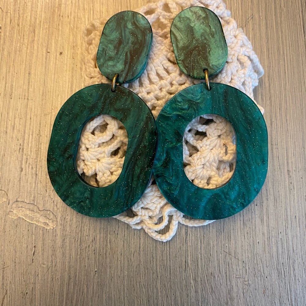 Express green earrings